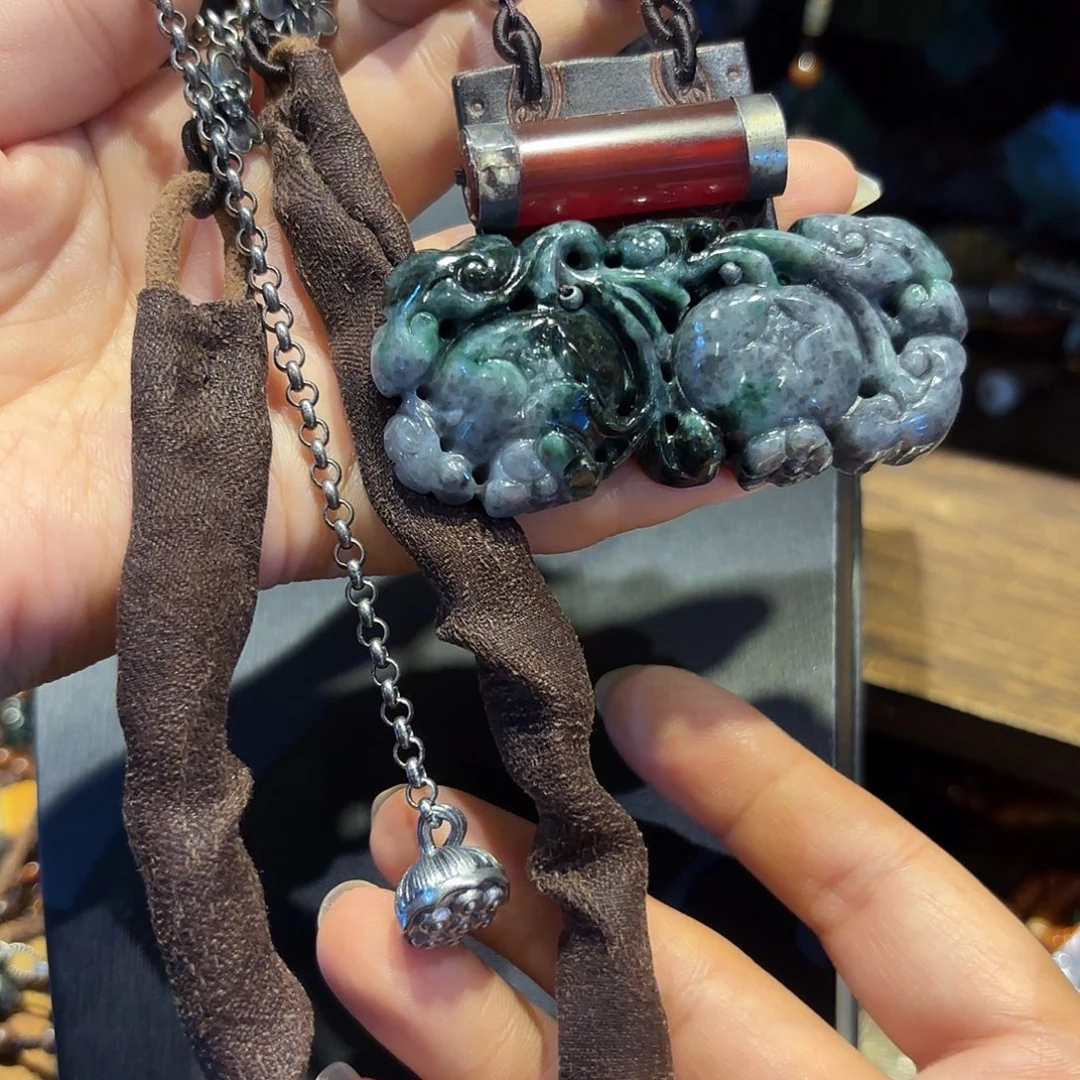 翡翠未镶嵌颈饰原创