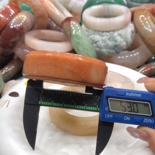 未镶嵌石英质玉珠宝半成品16