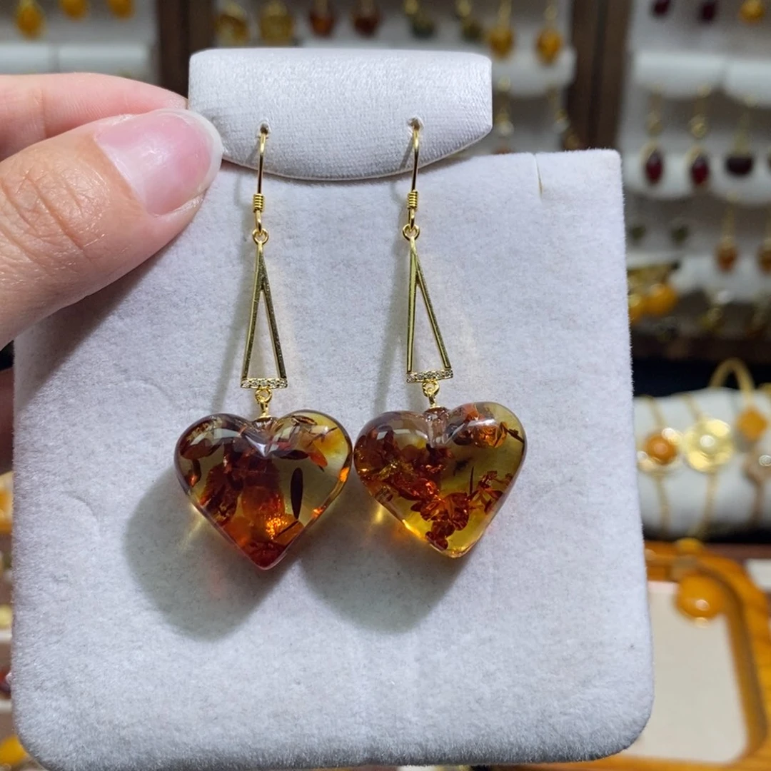 未镶嵌琥珀裸石成品