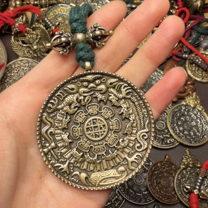 藏传文玩九宫如图