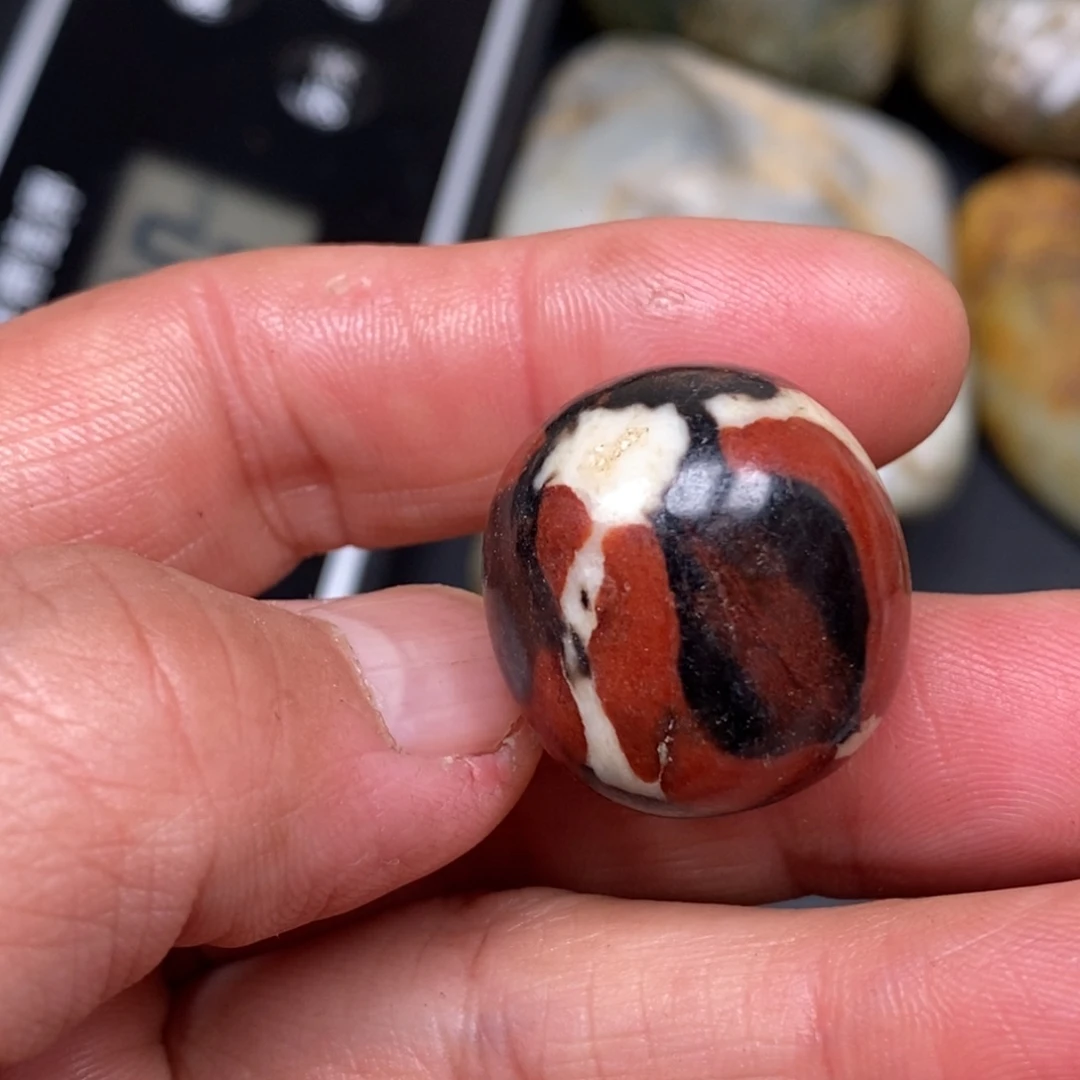 和田玉（糖玉）挂件未镶嵌