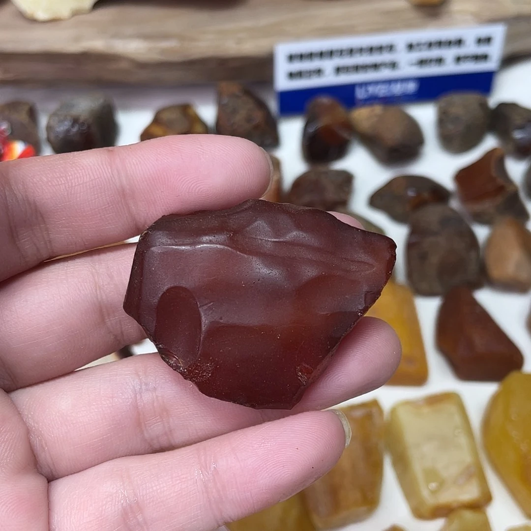 定制琥珀未镶嵌熊*原矿琥珀