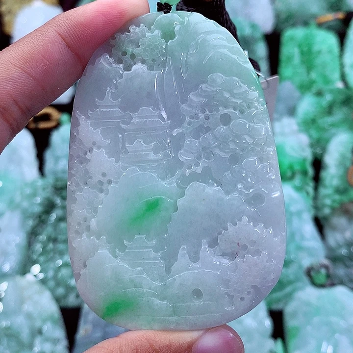 吊坠(不含链)未镶嵌翡翠