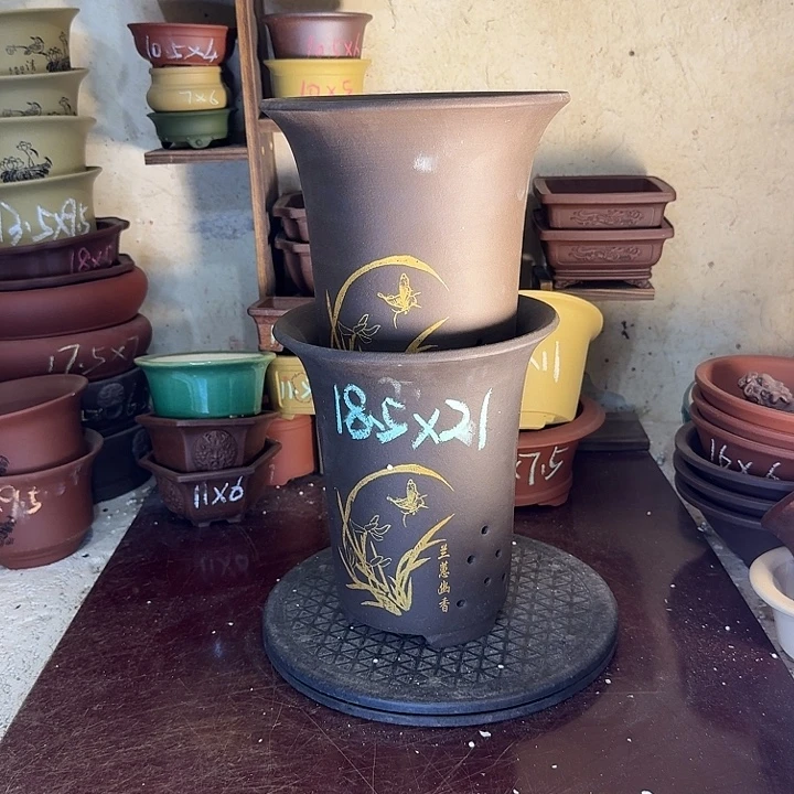 宜兴紫砂盆手工制作