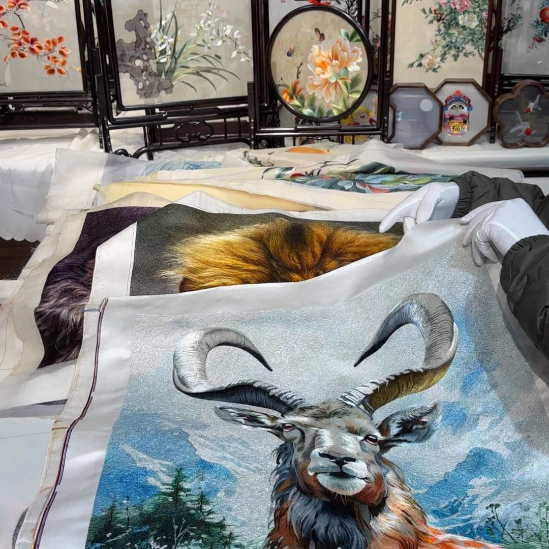 织绣纯手工制作工艺