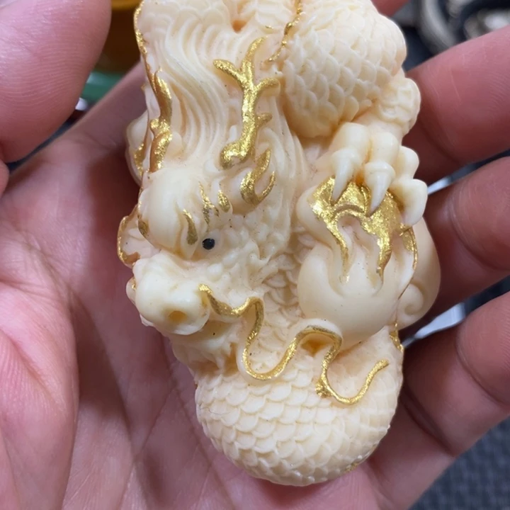 滴血莲花菩提吊坠