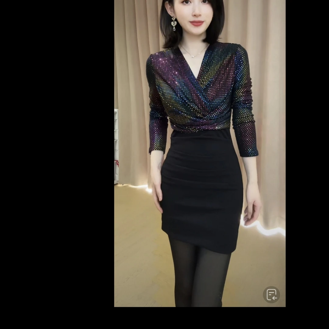 秋冬加绒新款亮闪闪拼接交叉V领收腰包臀气质显瘦包臀连衣裙