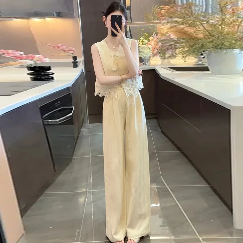 新中式时尚套装女2025年夏季新款高级感盘扣无袖上衣阔腿裤两件套