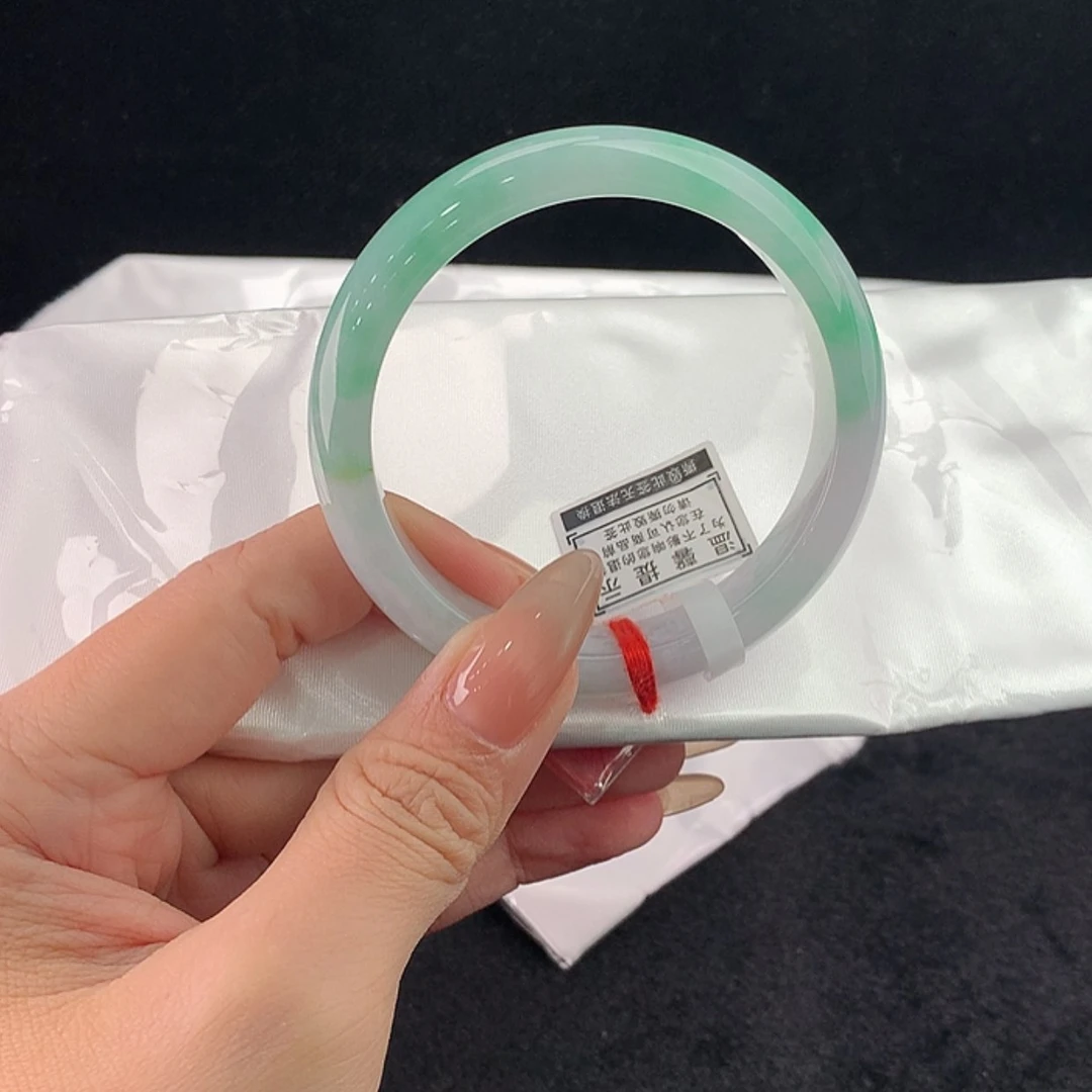 【闪购商品】未镶嵌手镯翡翠正56.7