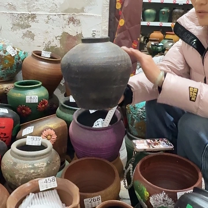 瑕疵黑灰坛子901高度23口径9