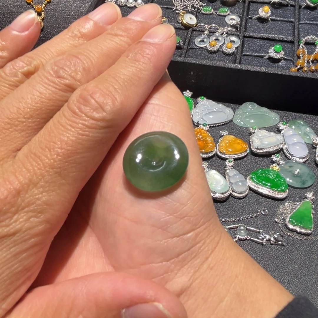 翡翠未镶嵌颈饰缅甸翡翠