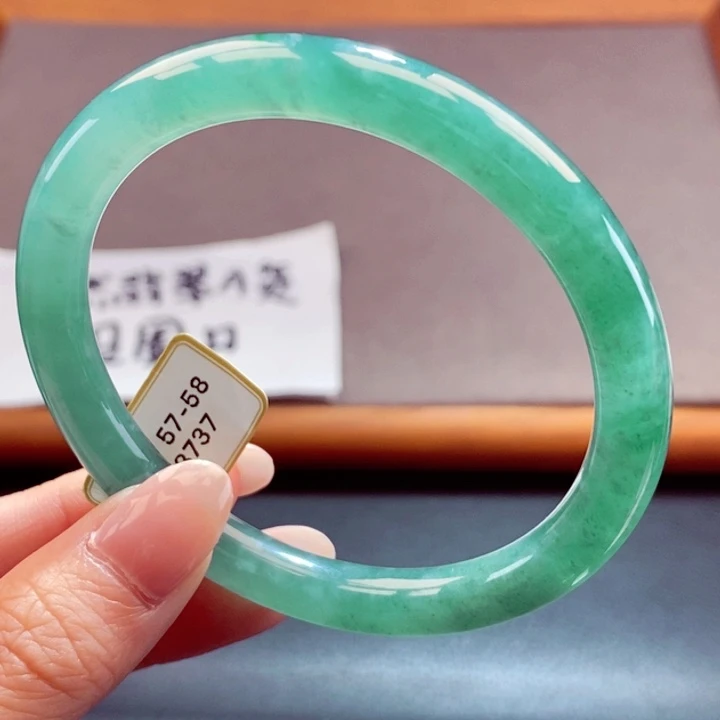 翡翠未镶嵌手镯翡翠手镯14