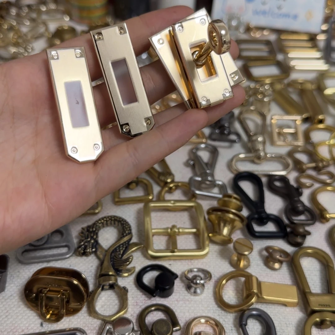 凯莉包锁10元2套。