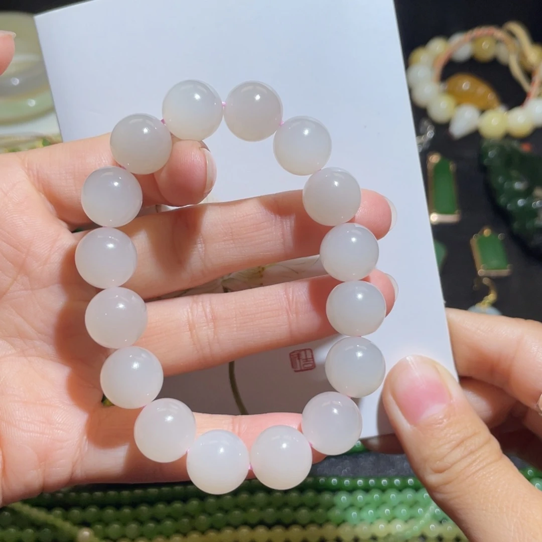 和田玉藕粉细度过灯手串12mm未镶嵌