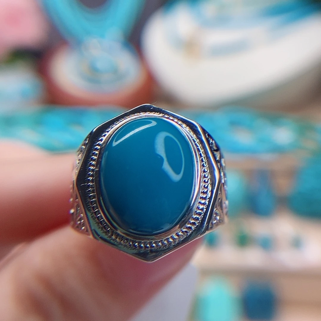 绿松石银S925镶嵌高瓷玉化蓝蛋面戒指