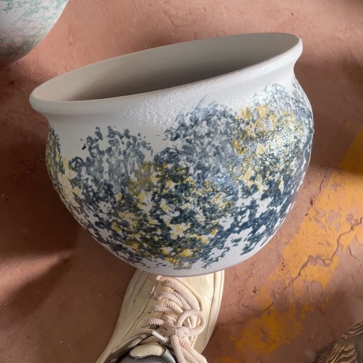 紫砂花盆口径28高度21一只正品