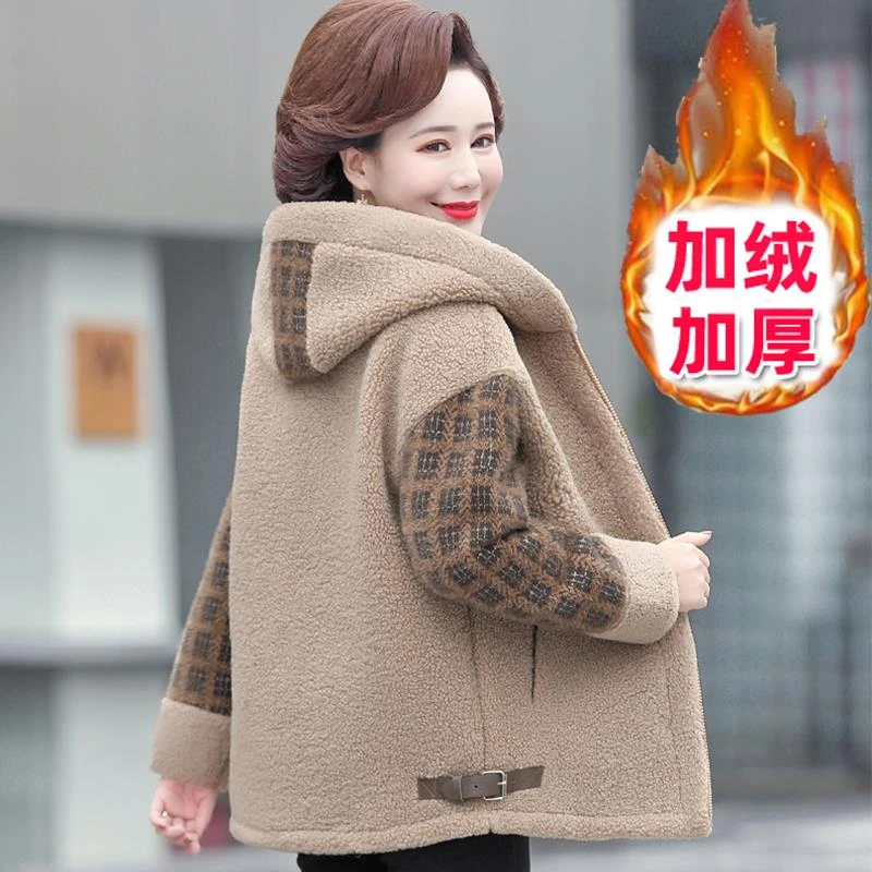 啄木鸟中年妈妈装秋冬装加绒加厚外套洋气中老年女装冬季颗粒绒毛