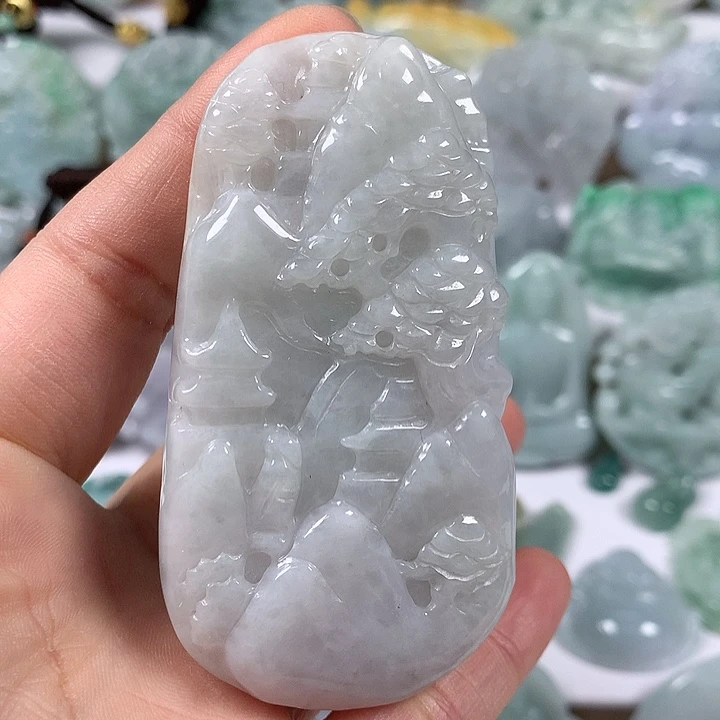 翡翠未镶嵌颈饰山水福利卡厚10+