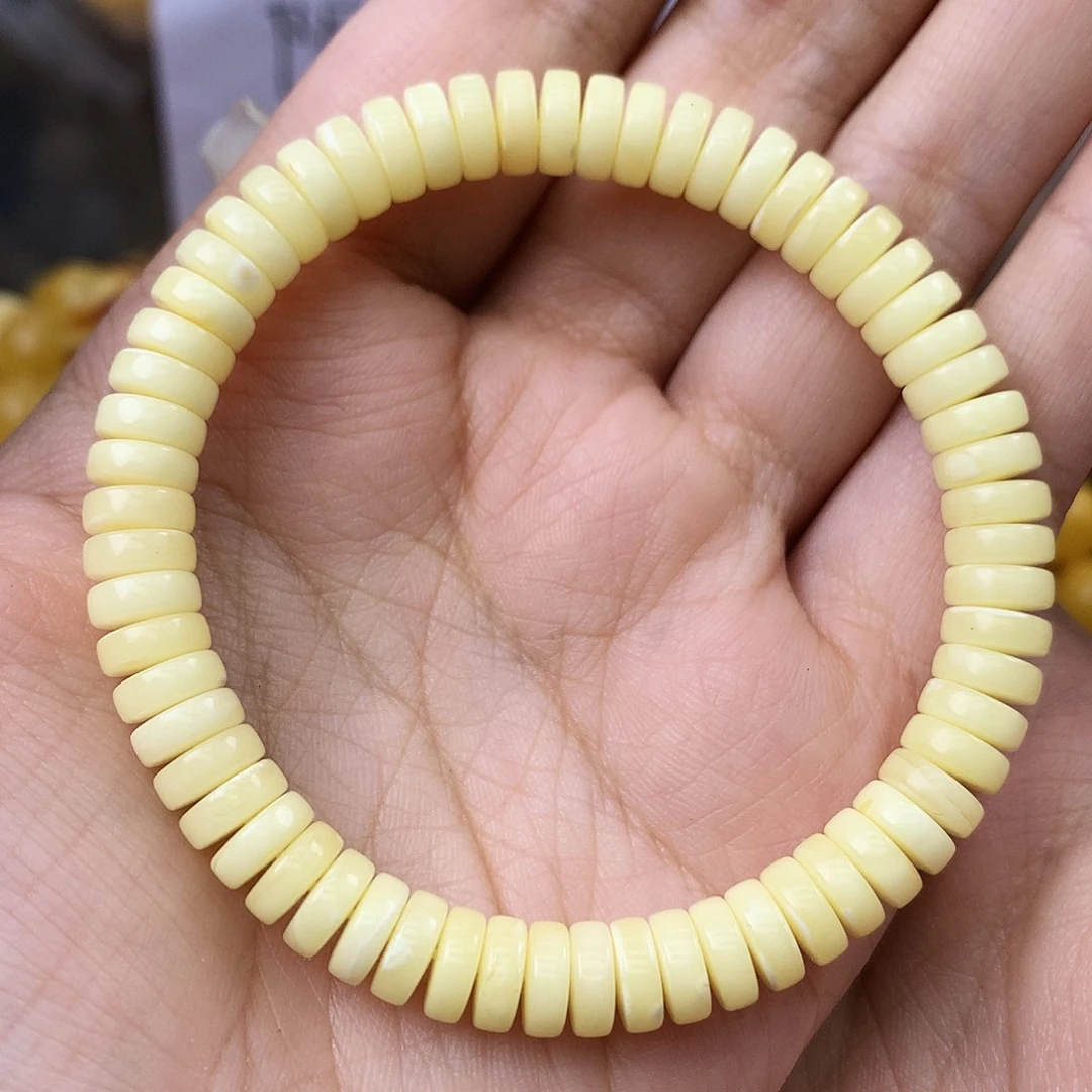 未镶嵌琥珀珠宝奇石