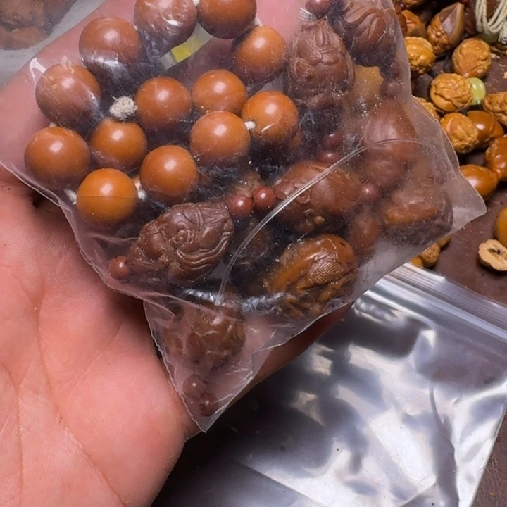 手串橄榄核你的电话