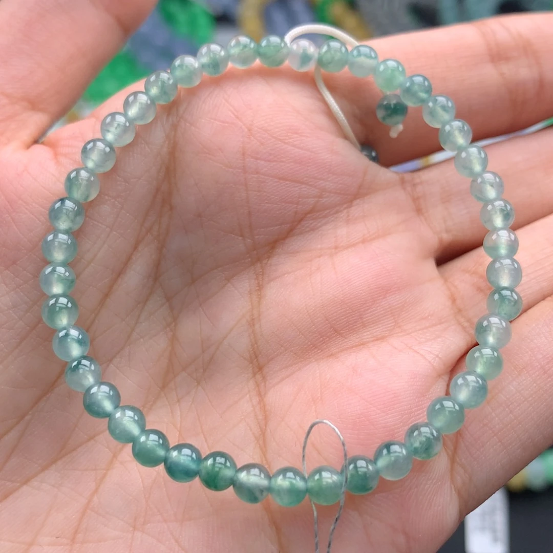 毛衣链未镶嵌翡翠