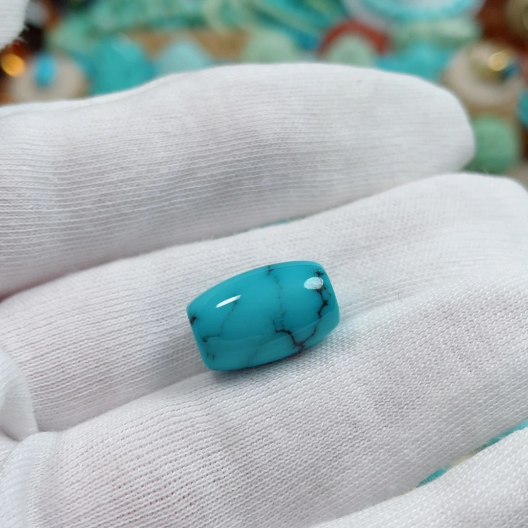 仔***.绿松石未镶嵌珠宝奇石