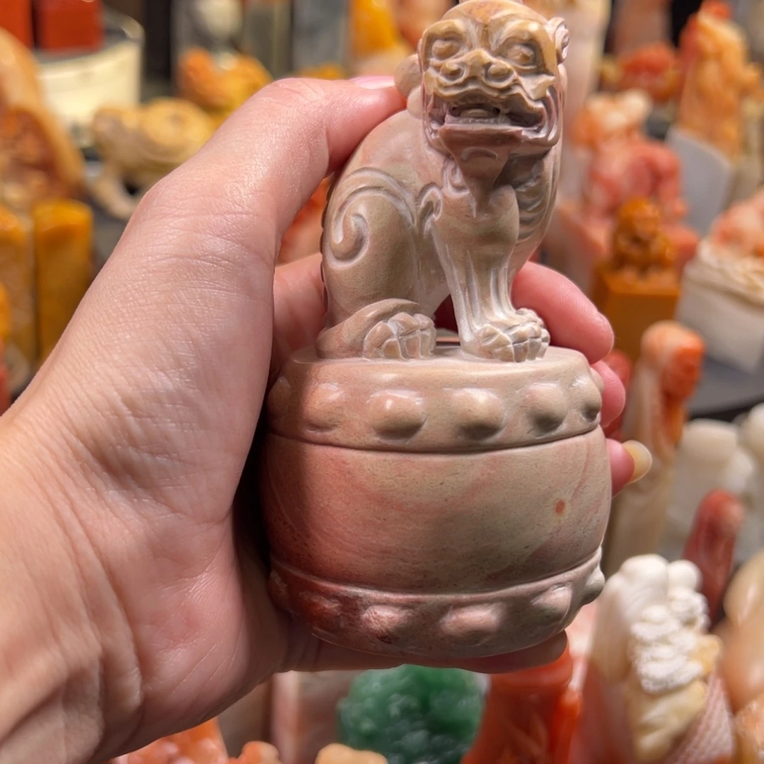 青田石新矿貔貅圆鼓