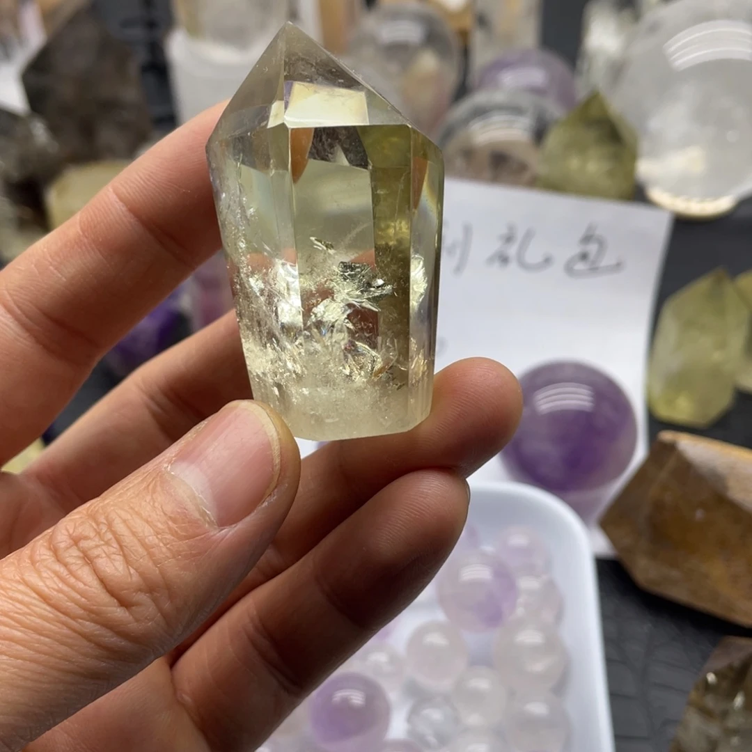 水晶213未镶嵌黄水晶