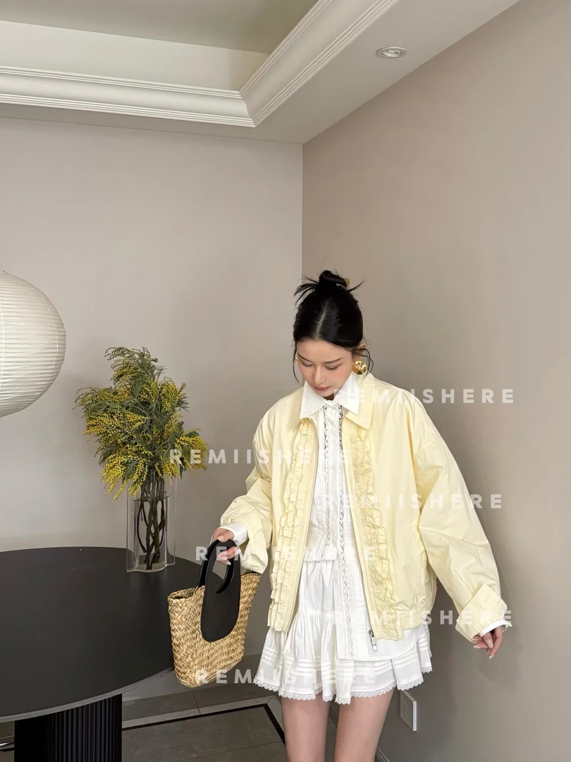 Remiishere.“奶油甜酪”早春蕾丝甜美花边压褶拉链款外套RH207