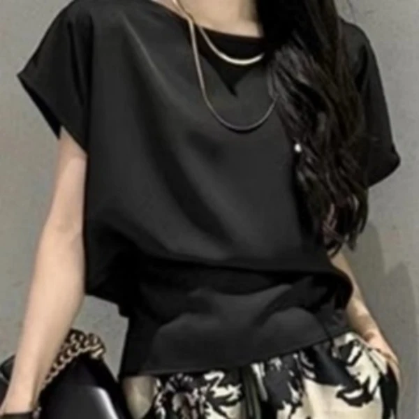 【锦衣服饰】妮27668设计感收腰时尚上衣