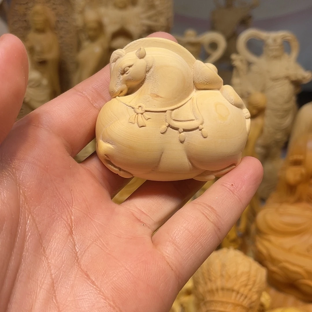 黄杨木小瑕疵唐马手把