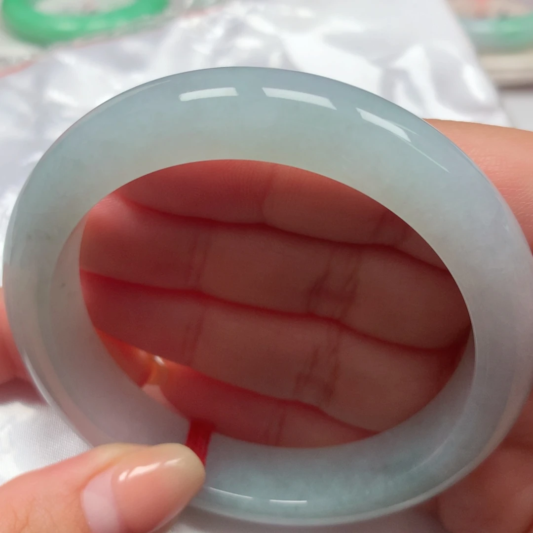 翡翠未镶嵌手镯24冰浅蓝 完美