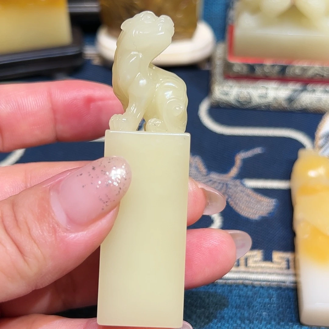 寿山石印石赤**渔芙蓉