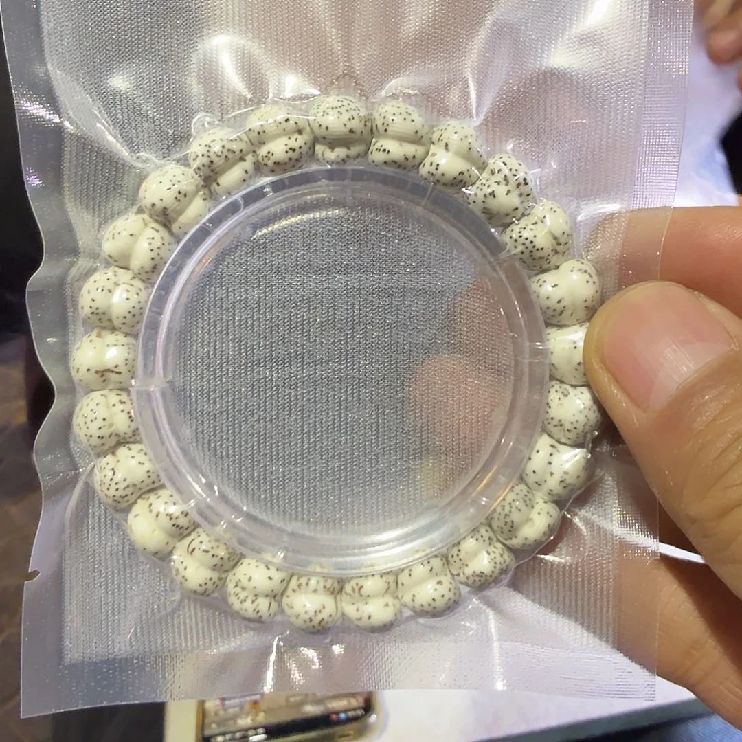 吊坠星月菩提原生态屁桃单圈11