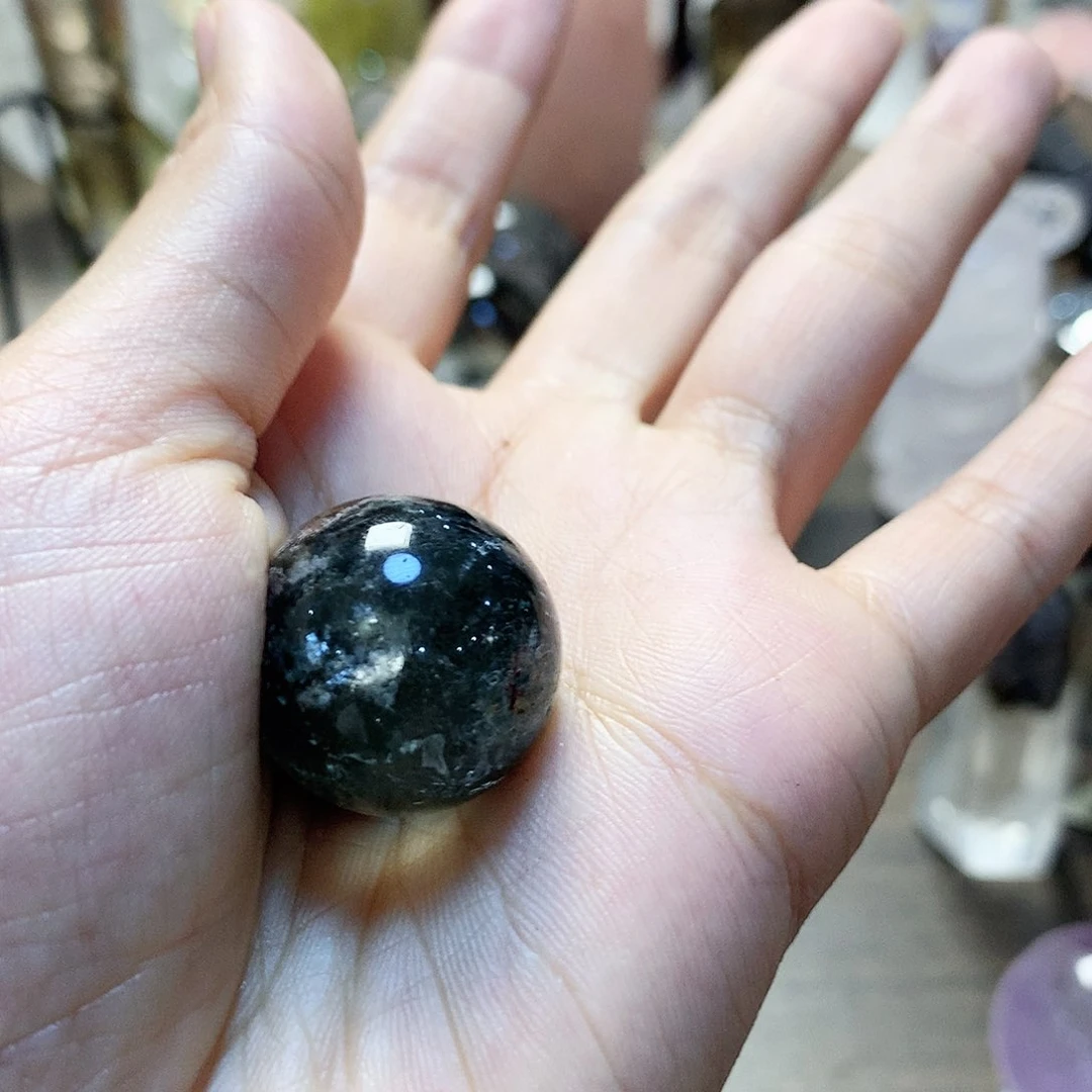 水晶摆件未镶嵌水晶G****