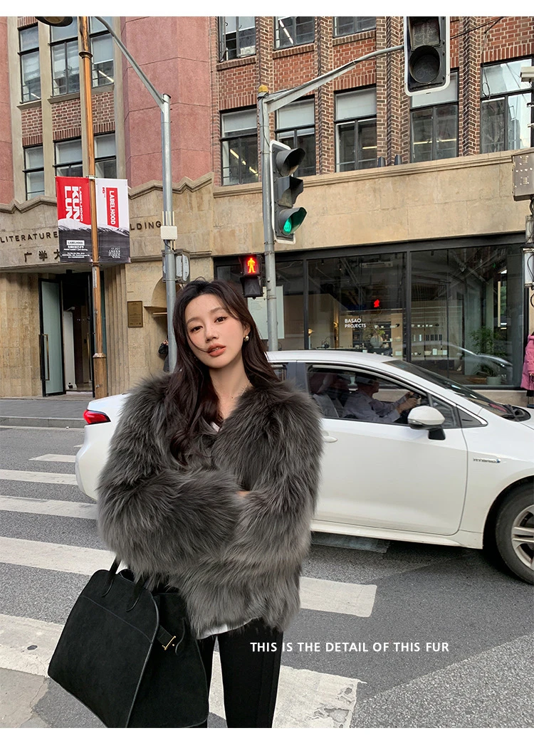 2025新款毛毛外套秋冬摩卡灰棕显贵短款V领加厚毛绒环保草草