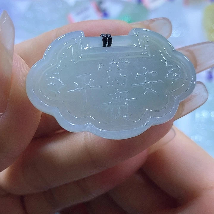 颈饰未镶嵌翡翠天然翡翠A货吊坠