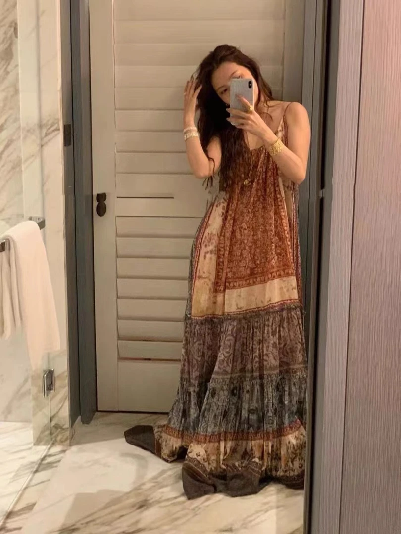 欧货重磅苎麻定位印花连衣裙超大摆高版艺术感印花层次吊带连衣裙