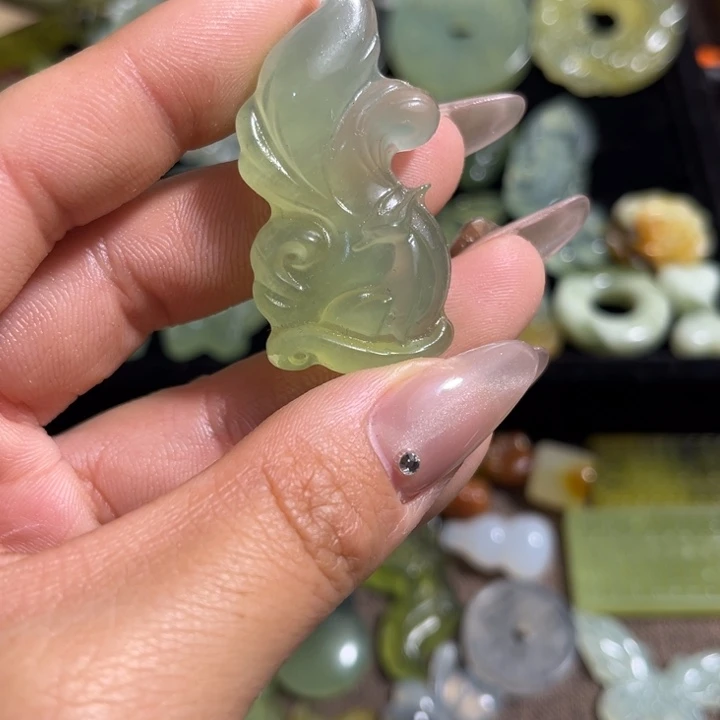 蛇纹石玉合金颈饰