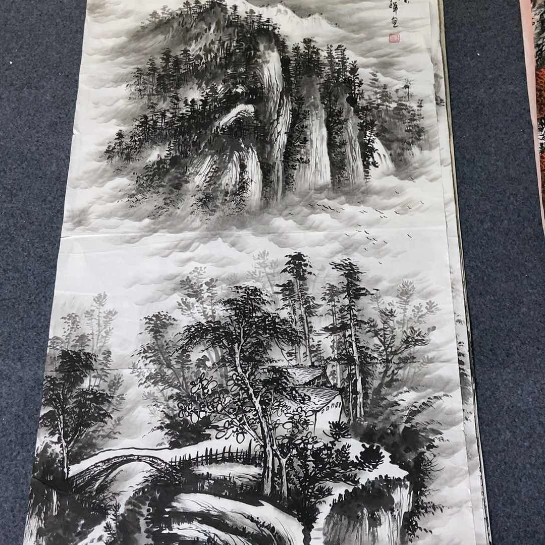 国画四尺水墨山水一副