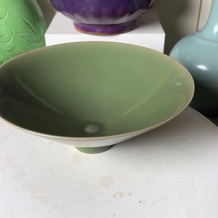 陶摆件龙泉斗笠碗一件