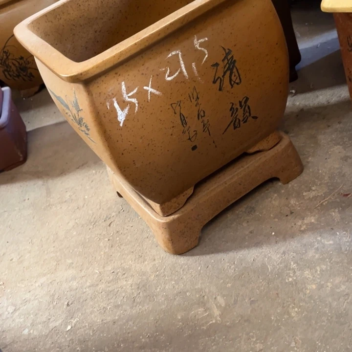 紫砂花盆紫砂花盆