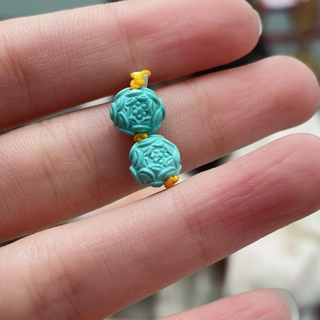 绿松石颈饰未镶嵌