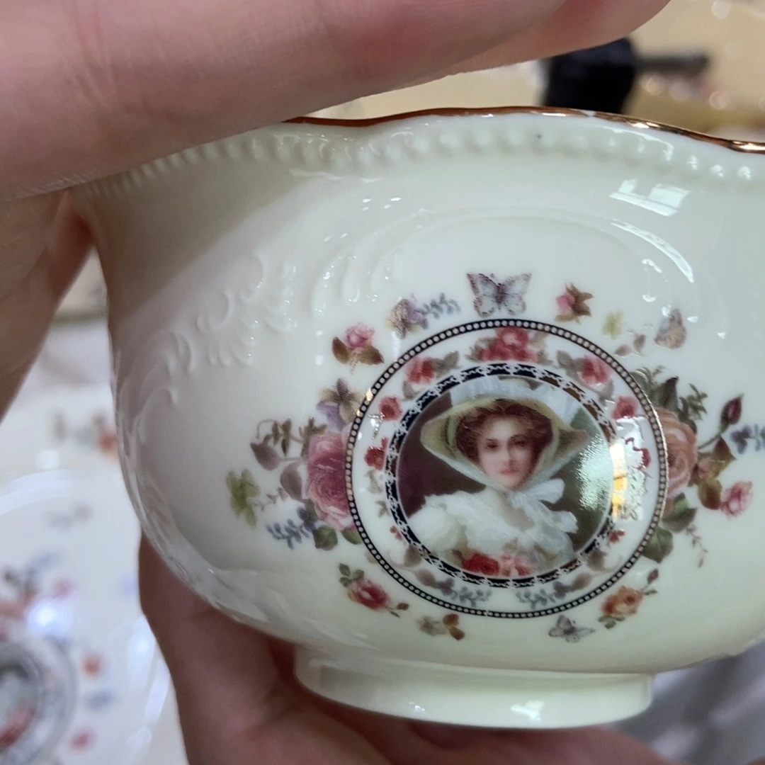 星博陶瓷…………………………………………4