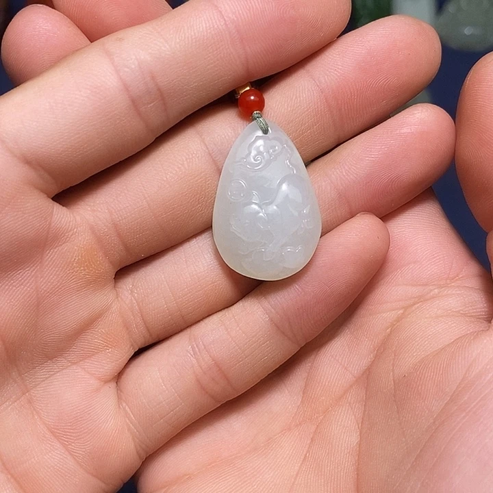 颈饰未镶嵌和田玉爱***华