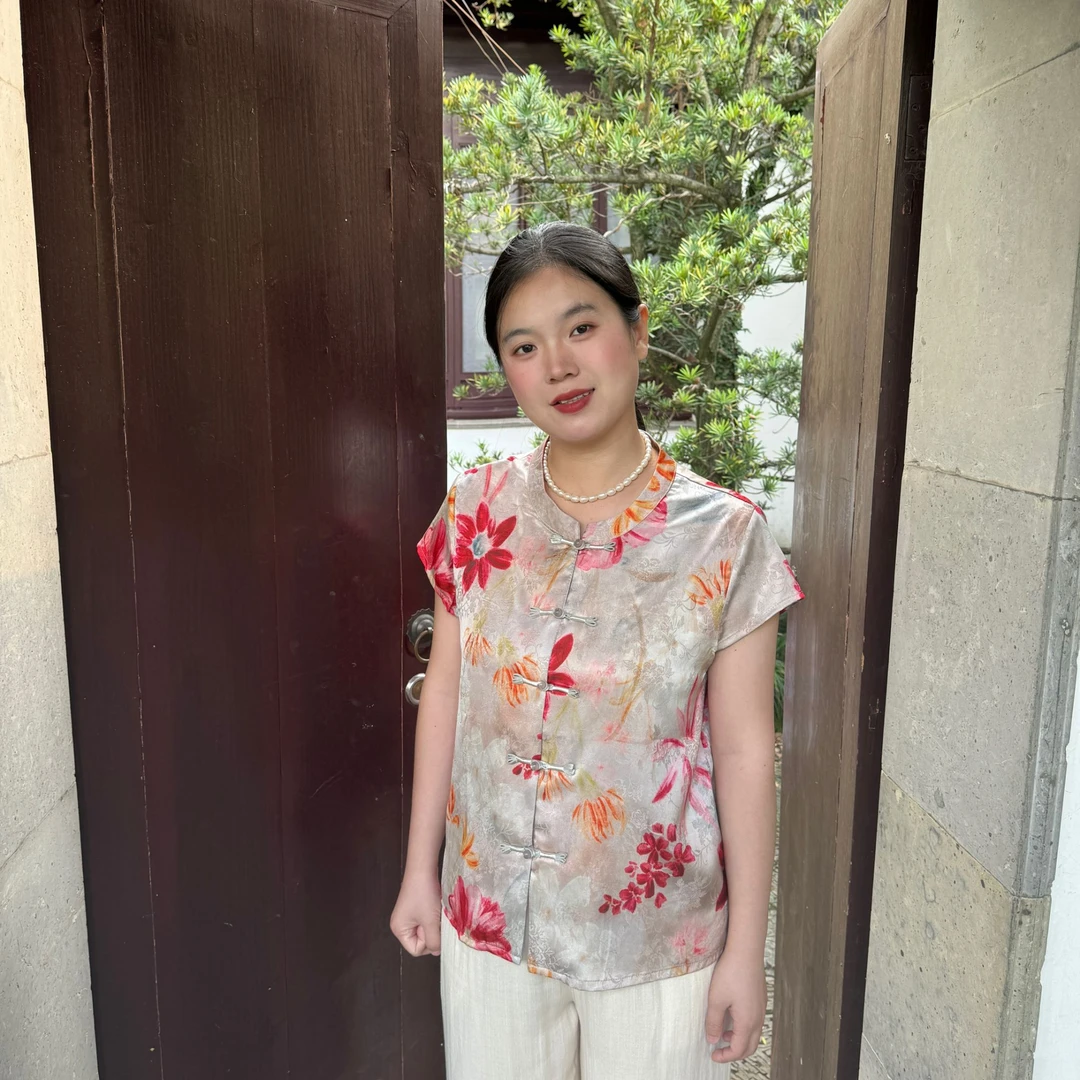 2025马甲百搭夏季提花圆领新中式盘扣马夹印花短袖气质时尚妈妈装