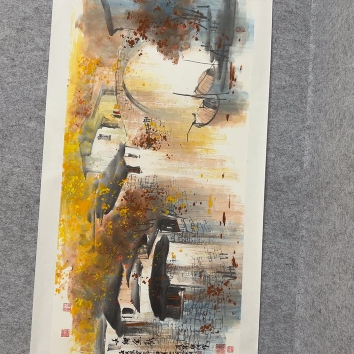 国画花鸟等图案为一体的