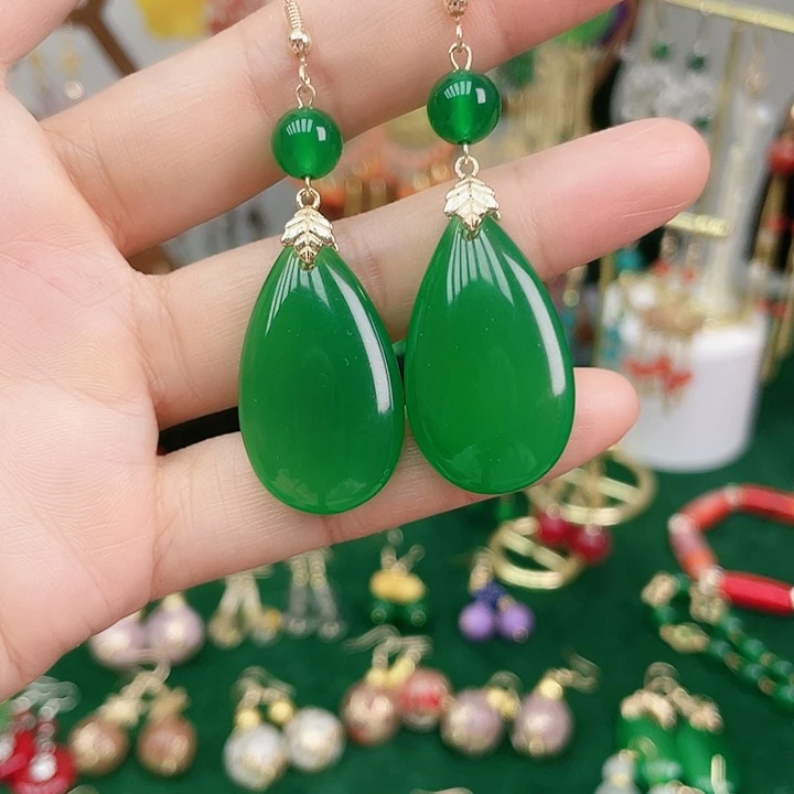 玛瑙/玉髓耳钉合金
