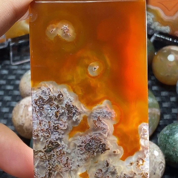 未镶嵌颈饰玛瑙/玉髓