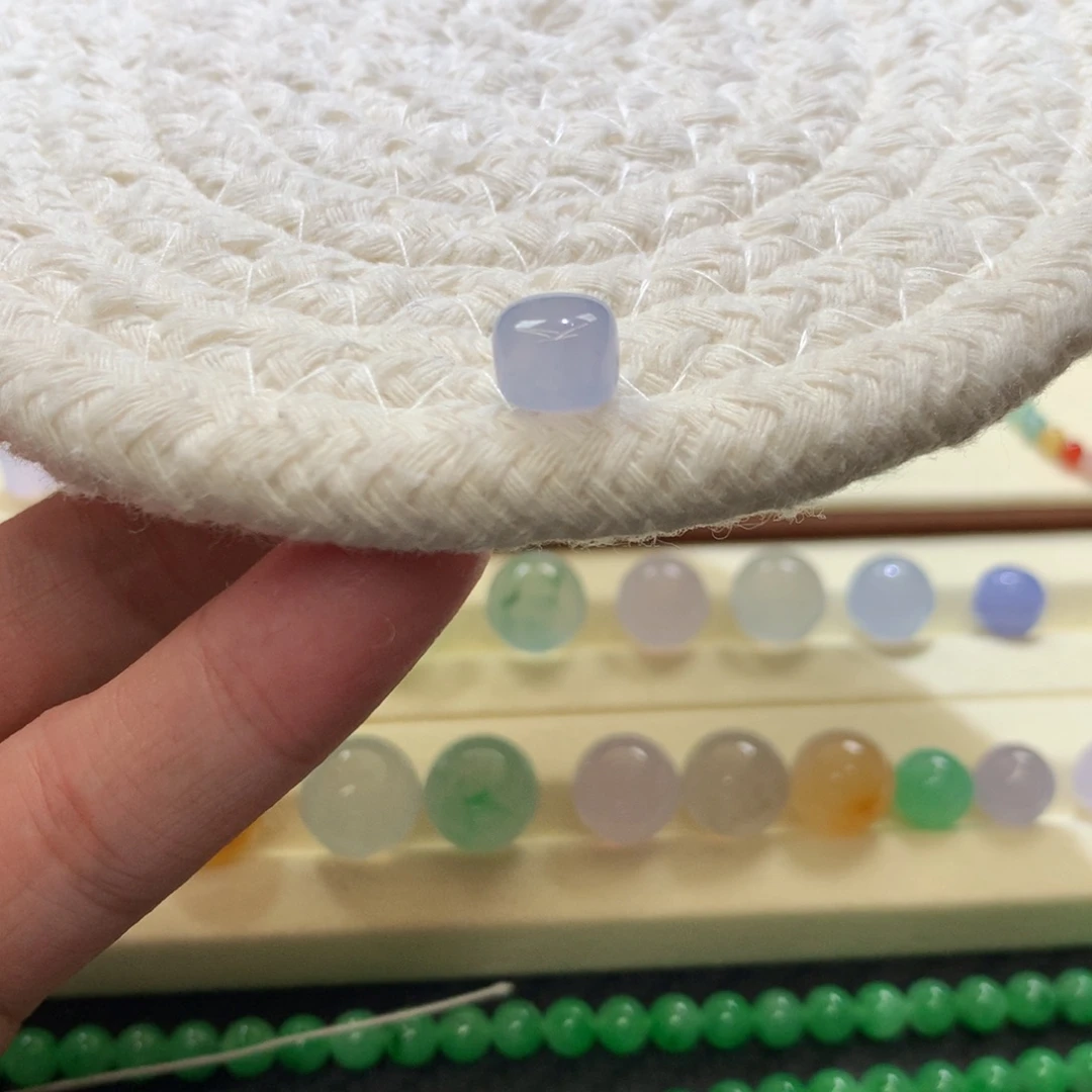 定制翡翠未镶嵌冰紫随形8mm